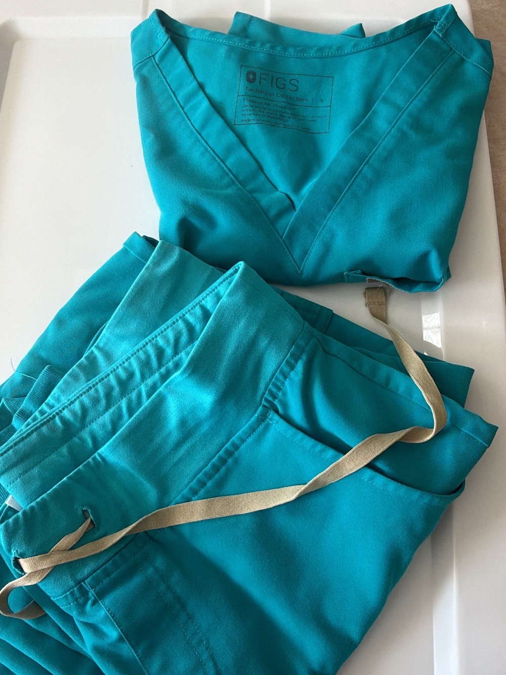 FIGS  Teal Scrub Bottoms - Comfortable Medical Pants